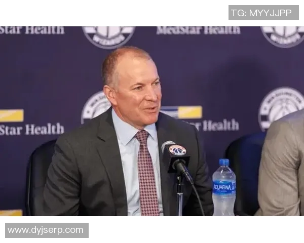 奇才主帅称球队状态回升,调整后或能在季后赛中有所作为 奇才主帅称球队状态回升,调整后或能在季后赛中有所作为